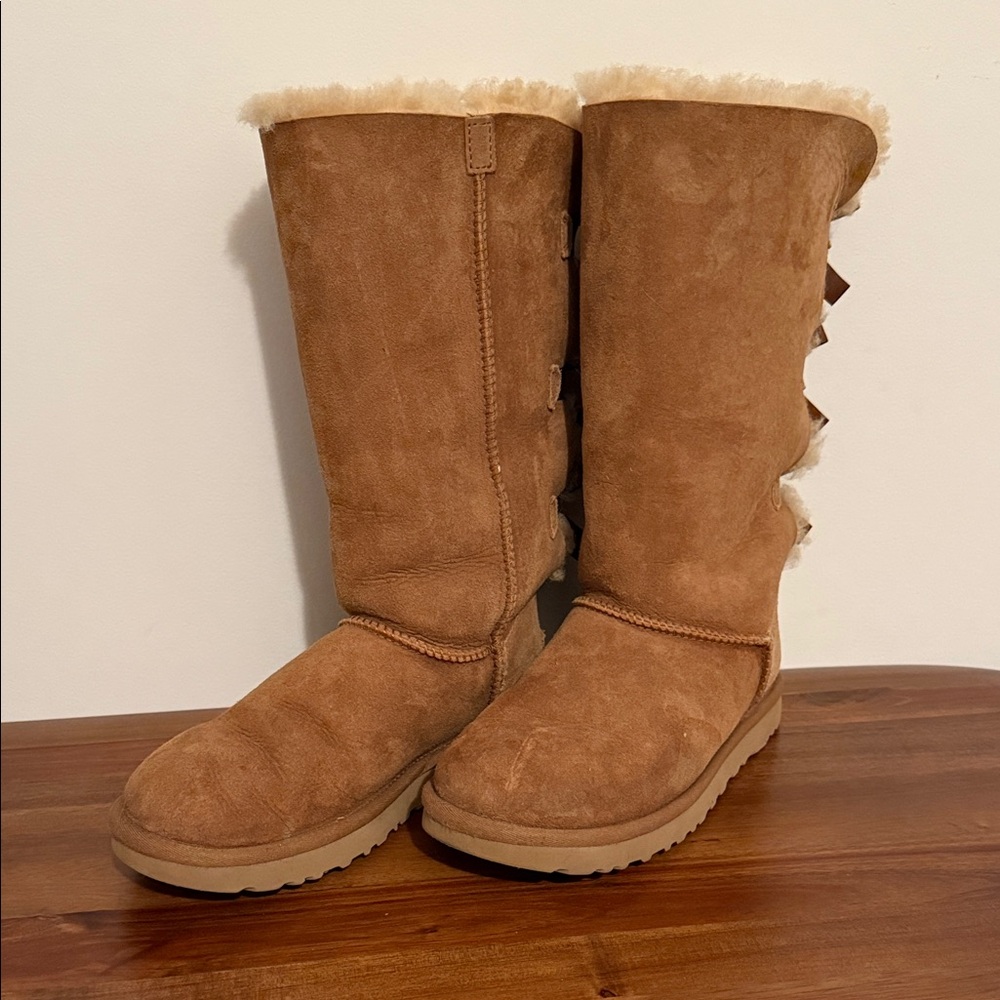 UGG Women's Tan Sheepskin Bow Boots - Picture 4 of 6
